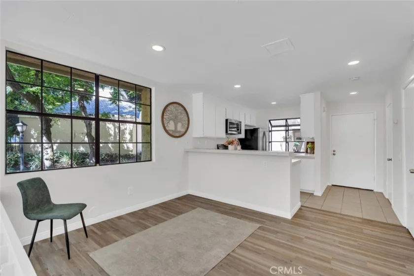247 Pineview photo 21