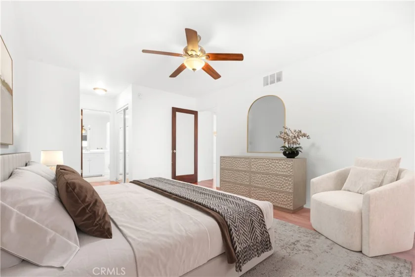 532 N Rossmore #311 photo 3