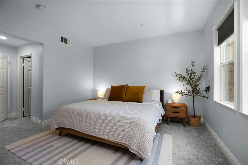 7 Herrick Street photo 5