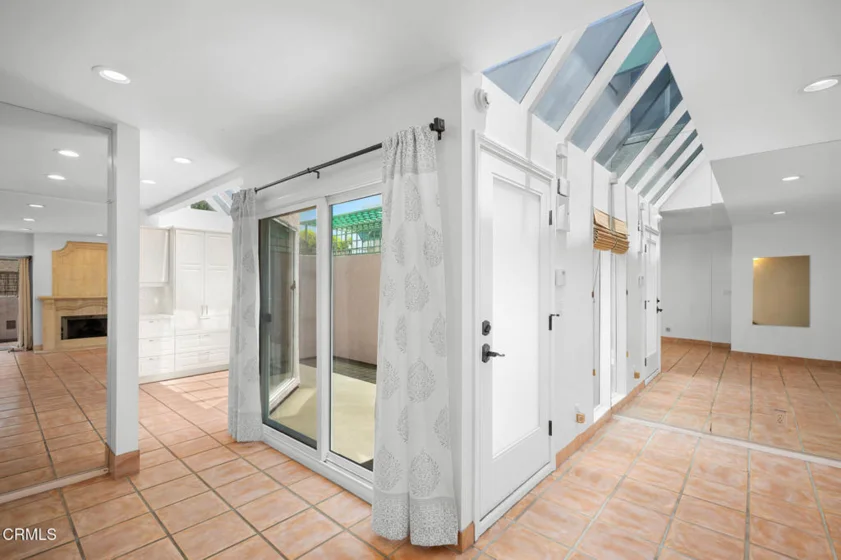 400 Monterey Road #16 photo 14
