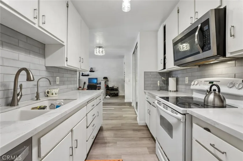 3565 Linden Avenue #165 photo 8