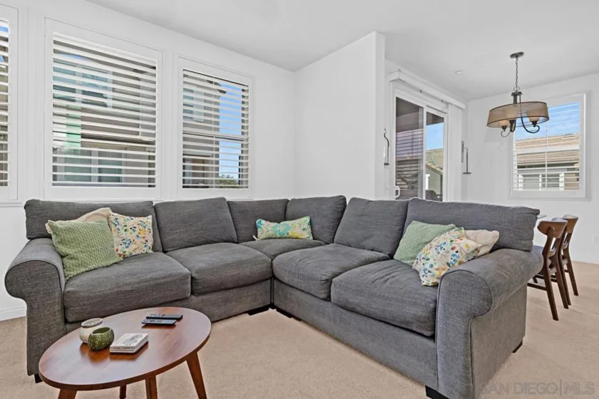 1800 Clare Lane photo 7