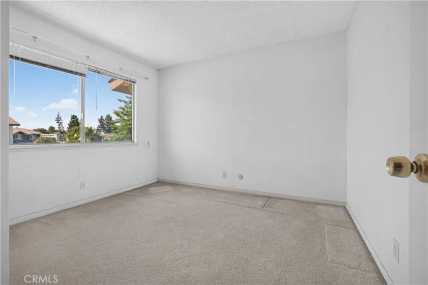 8170 Glengarry photo 34