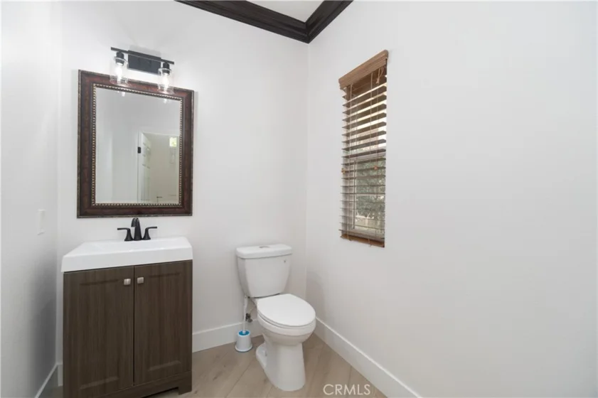 4453 Owens #101 photo 9