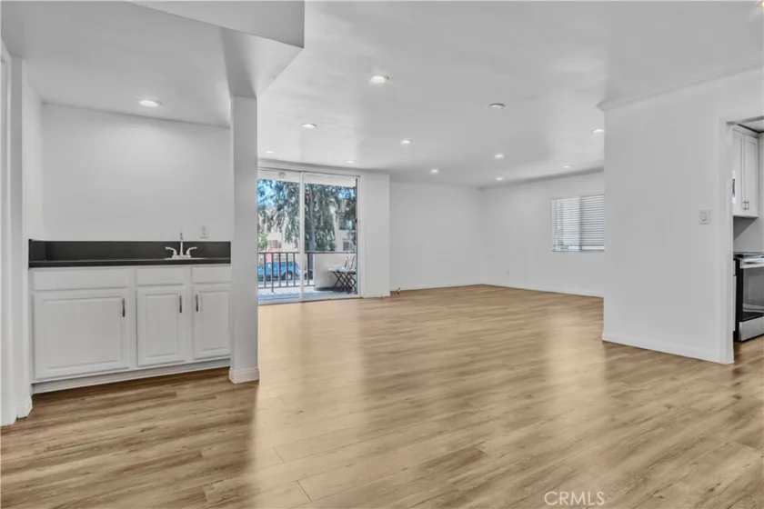 12955 Riverside Drive #102 photo 4