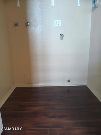 18410 Keswick Street #5 photo 27