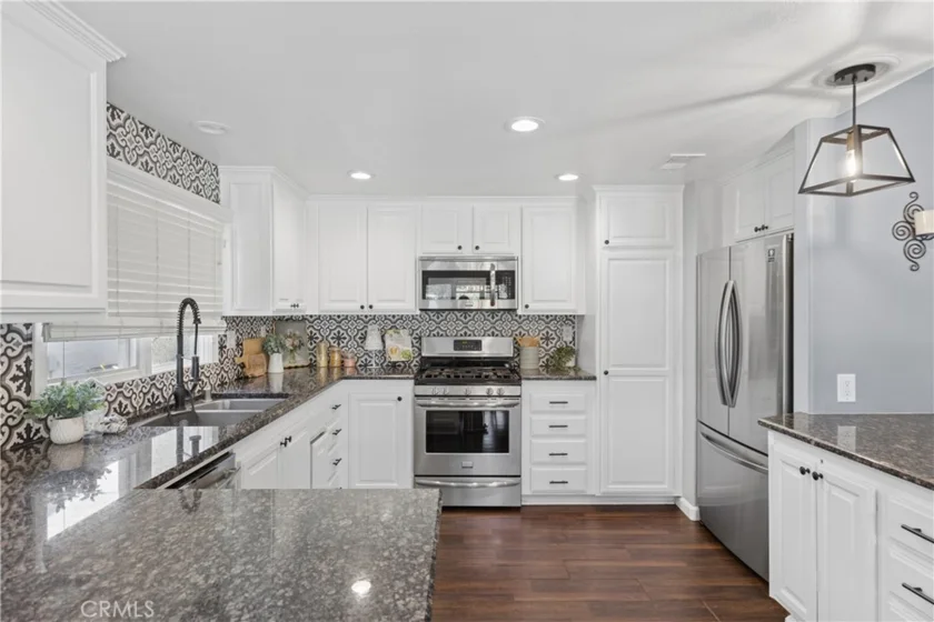 38321 Oaktree photo 32