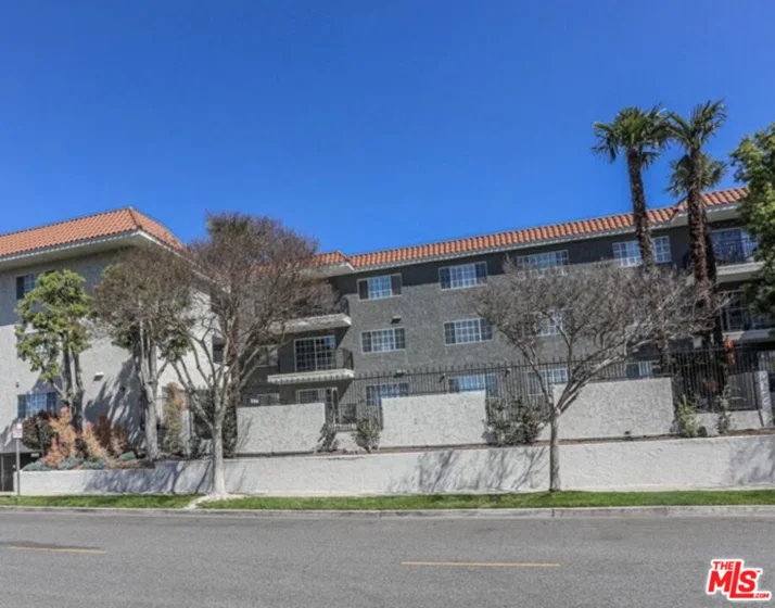 4140 Warner Boulevard #211 photo 1