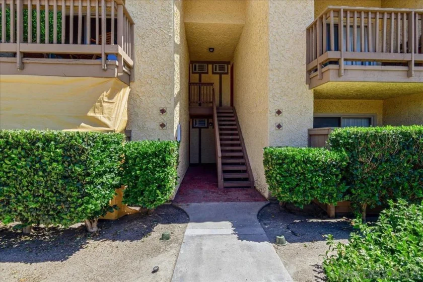 2910 Alta View Drive #203 photo 2