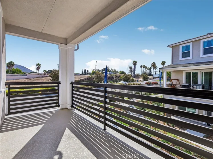608 Lotus Drive photo 6