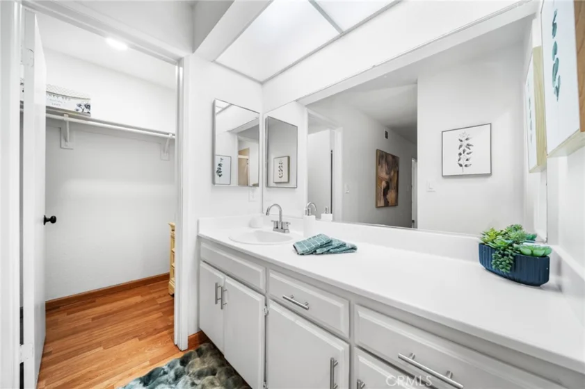961 E California Boulevard #101 photo 15