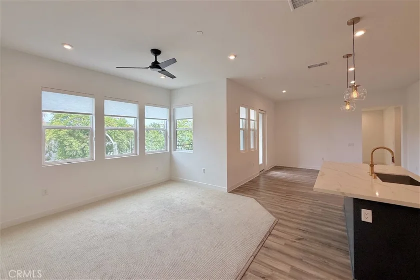 1130 S Urbana photo 11