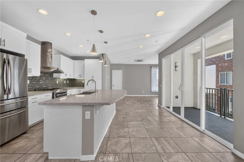 821 Brickyard photo 22