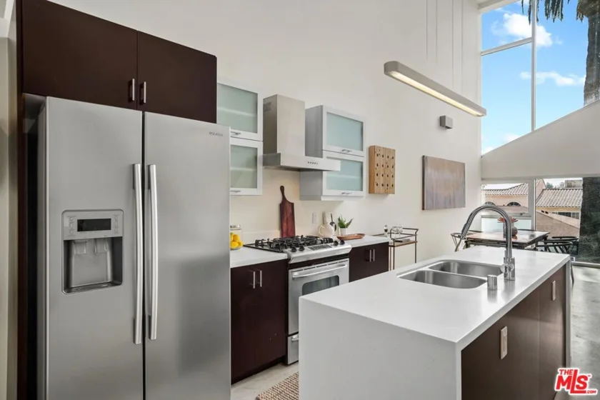 803 Wilcox Avenue #10 photo 5