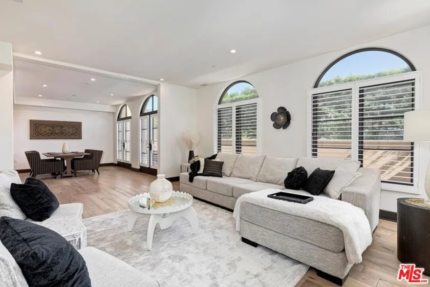 10523 Ashton Avenue #101 photo 1