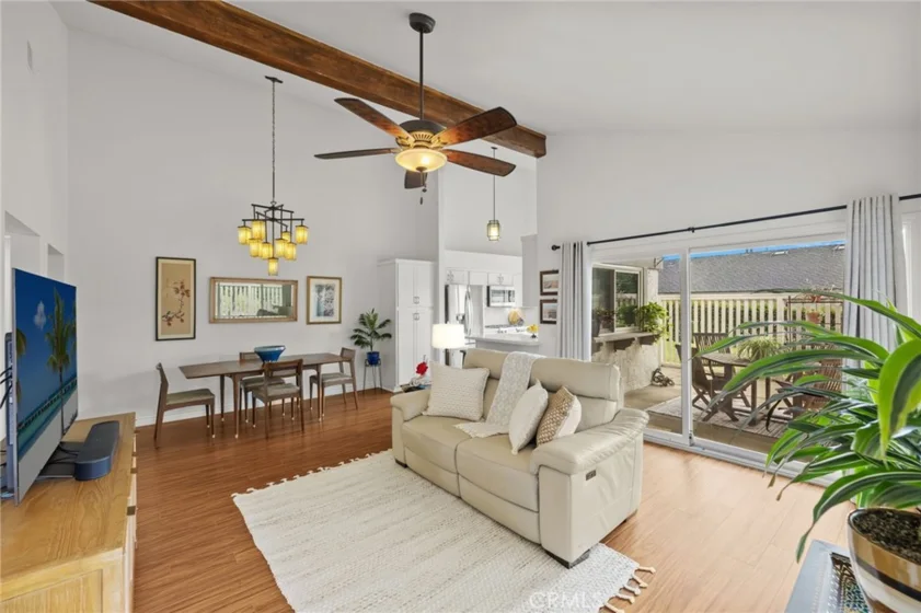 415 Avenida Adobe photo 1