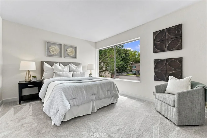 8437 El Arroyo photo 9