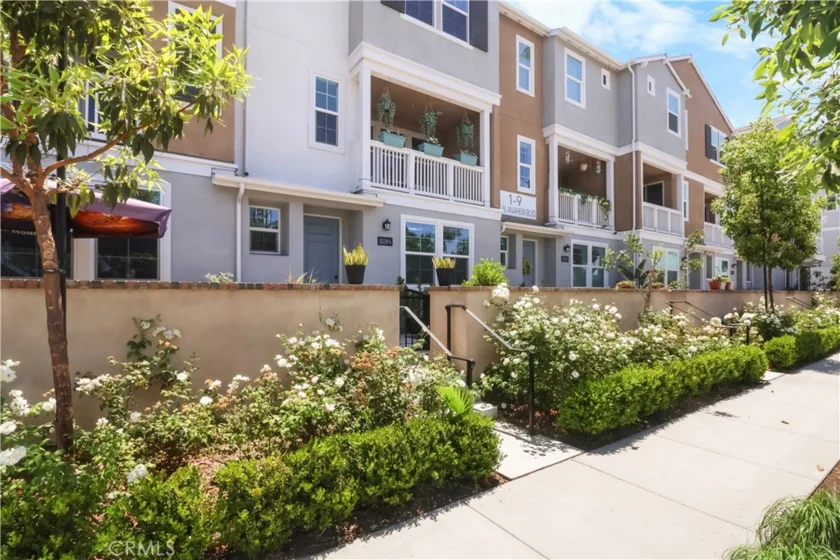 1028 N Anaheim Boulevard #4 photo 2