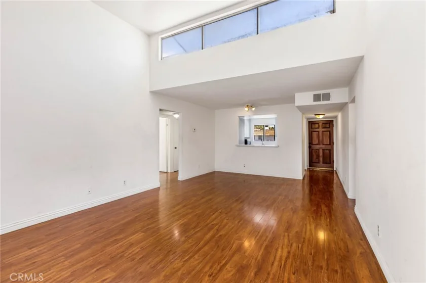 5700 Etiwanda Avenue #220 photo 1