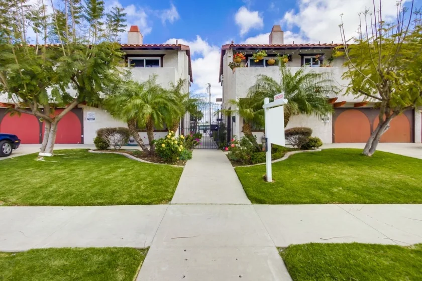 3482 Monroe Avenue #1 photo 1