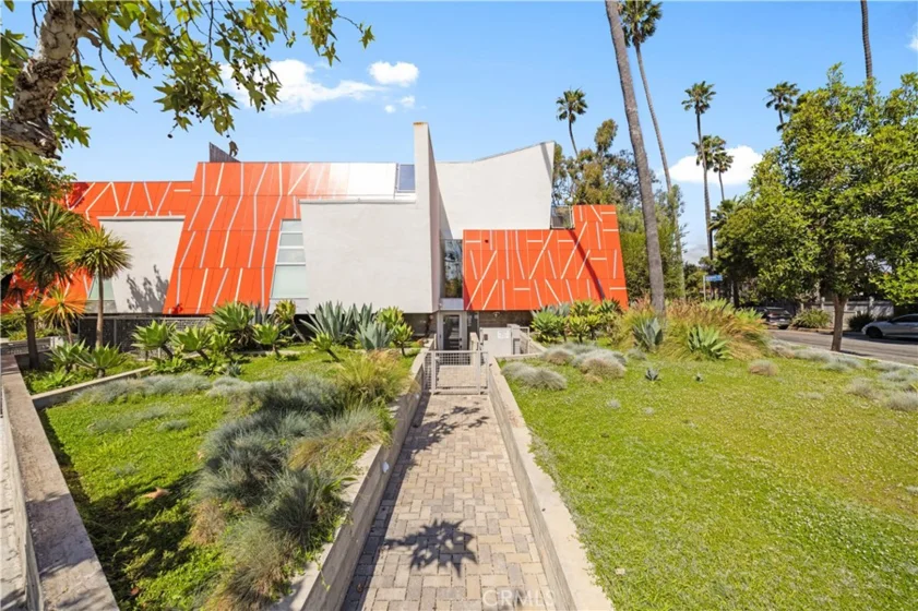 719 Venice Boulevard photo 2
