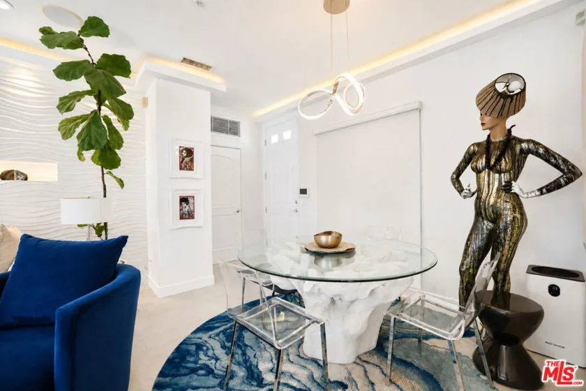 851 N San Vicente Boulevard #309 photo 4
