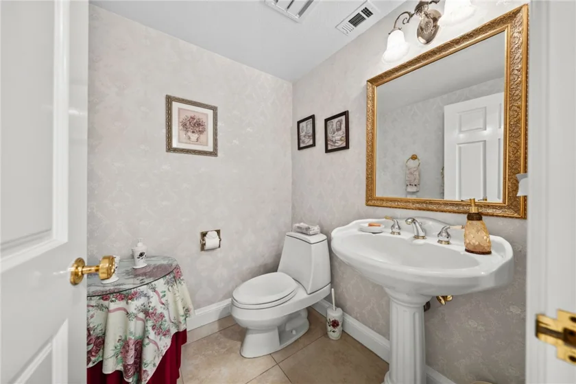 22395 Poplar Court photo 19
