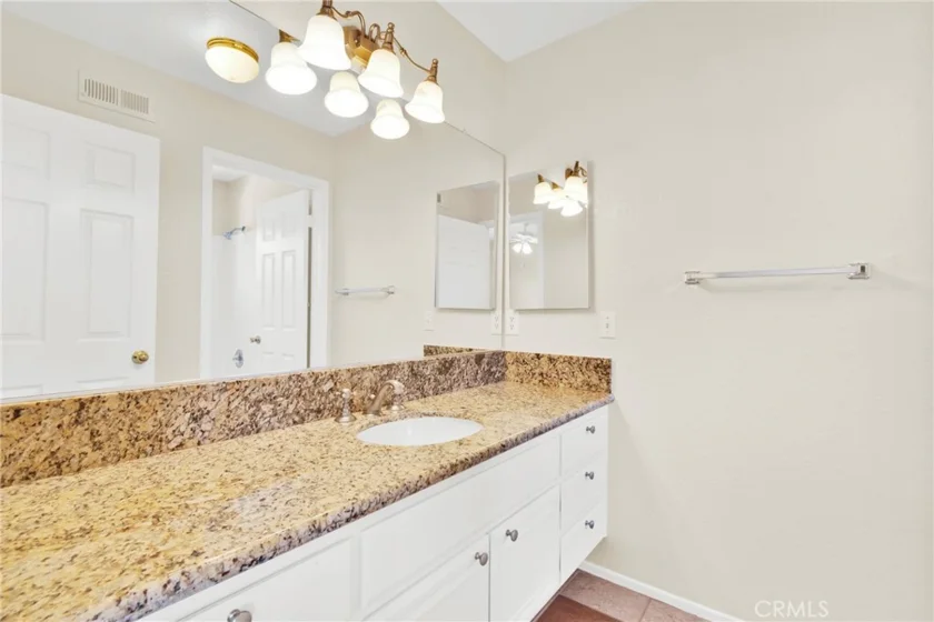 39909 Via Castana photo 52