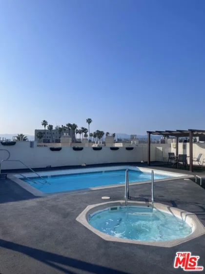 620 S Gramercy Place #339 photo 15