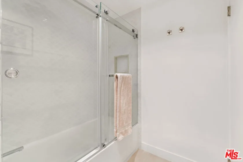 2170 Century Parkway #2107 photo 7