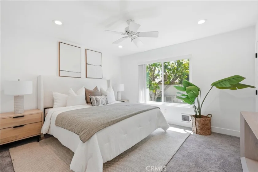 531 W Alton #B photo 17
