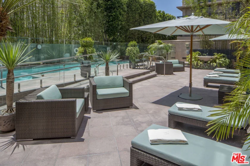 10580 Wilshire Boulevard #36 photo 26