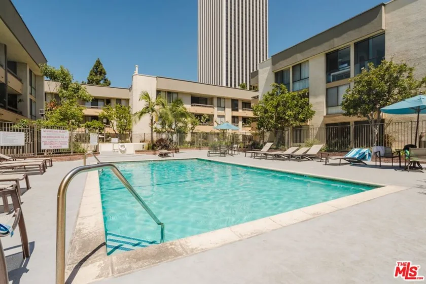 750 S Spaulding Avenue #214 photo 43