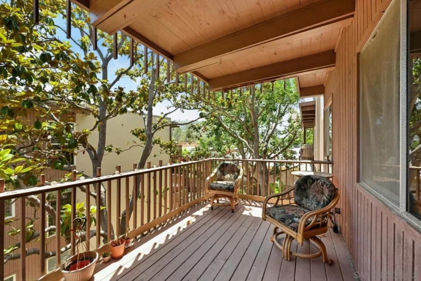 2610 Torrey Pines Road #C22 photo 2