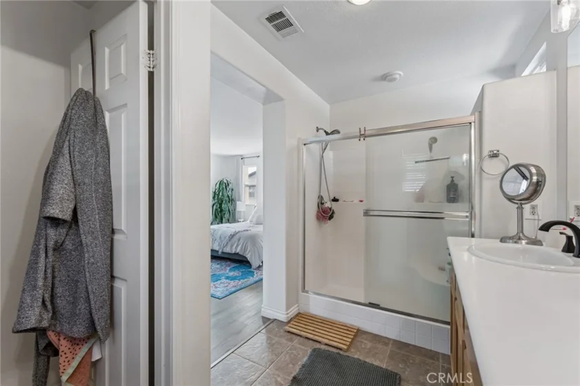 37250 Tucana photo 14