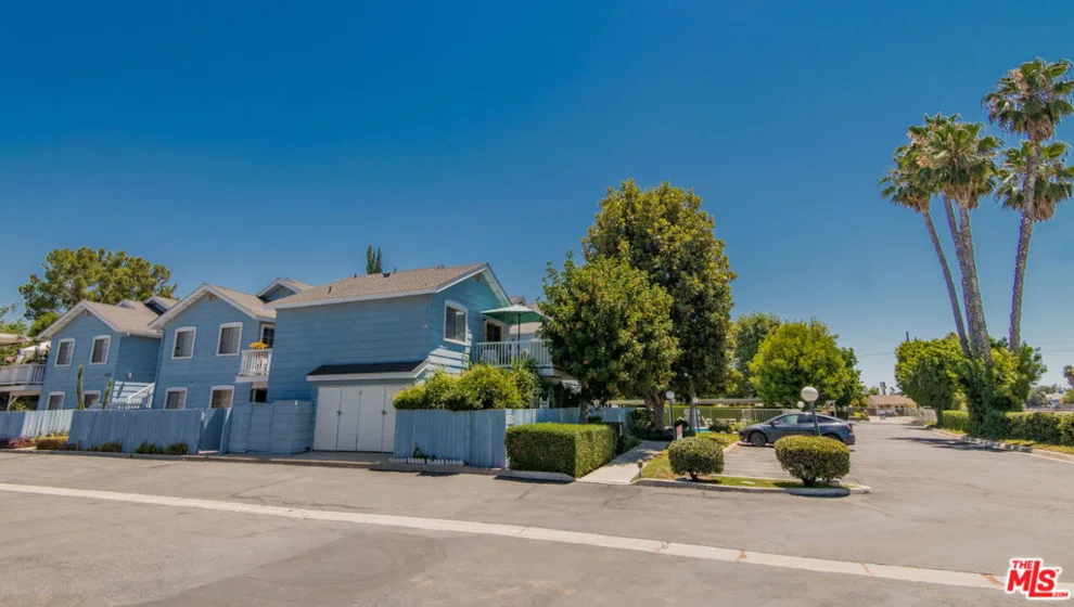 7025 Glade Avenue #24 photo 2