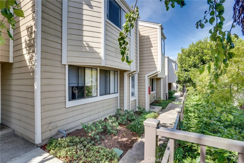 12 Latitude Court photo 26