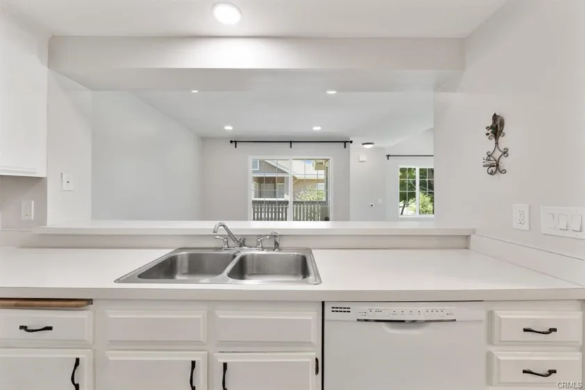 115 Greenfield photo 24