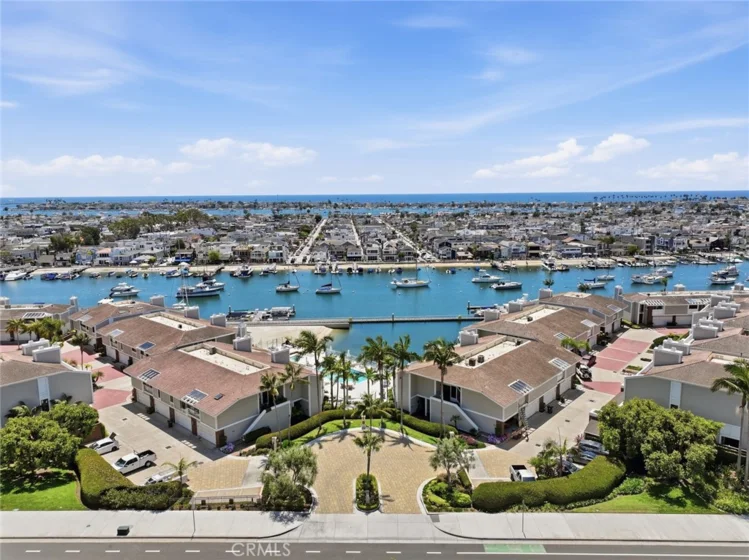 981 Bayside Cove #405 photo 3