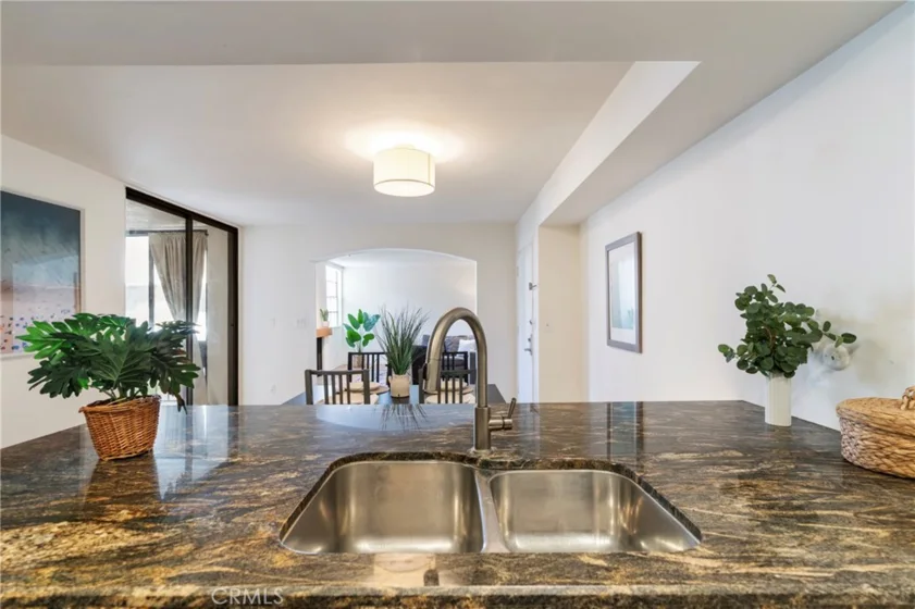 740 N Kings Road #208 photo 9