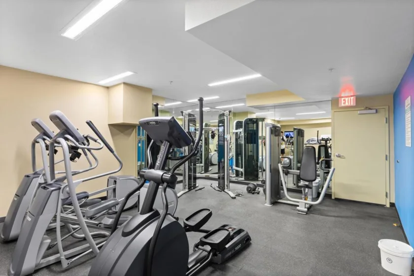 450 J Street #7061 photo 21