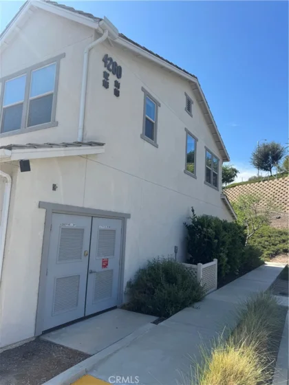 4260 Powell Way #118 photo 2