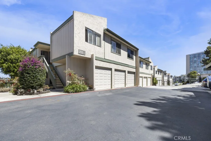 2935 Cowley Way #E photo 1