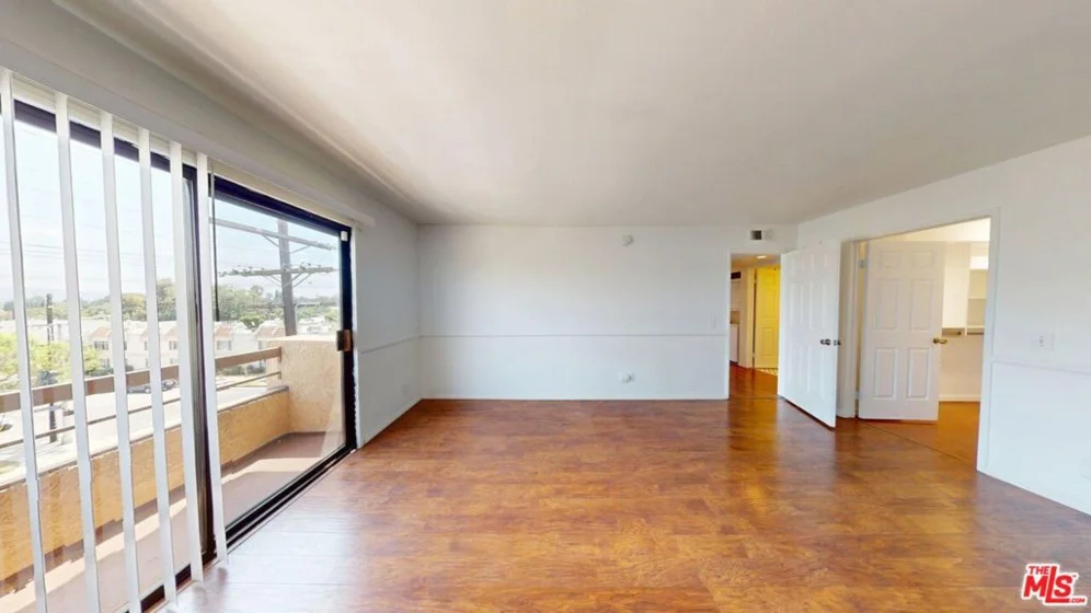 8710 Independence Avenue #301 photo 19