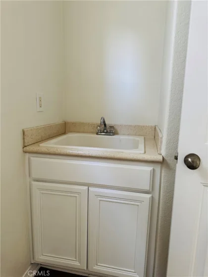 40322 Ariel Hope photo 30