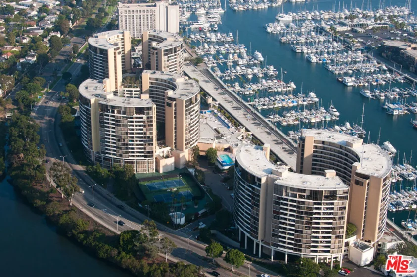 4337 Marina City Drive #147 photo 37
