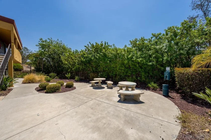 1845 Bayview Heights #99 photo 21