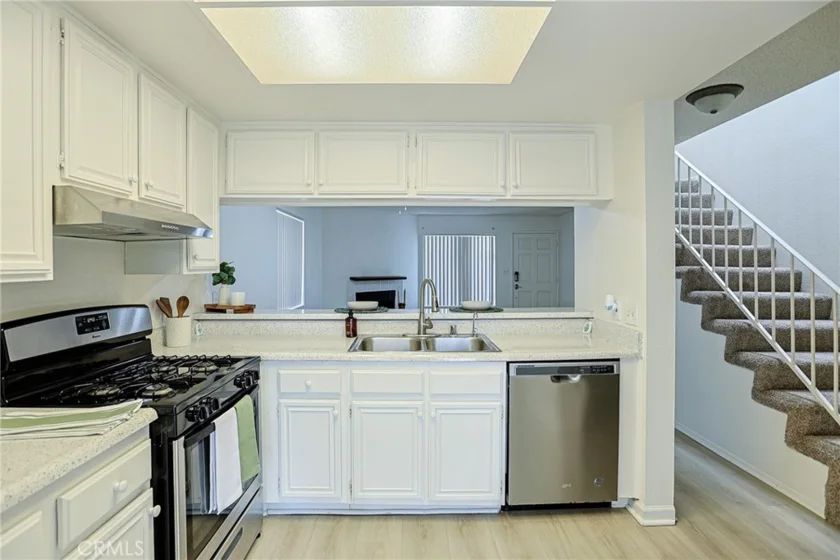 290 Victoria Street #29 (F8) photo 15