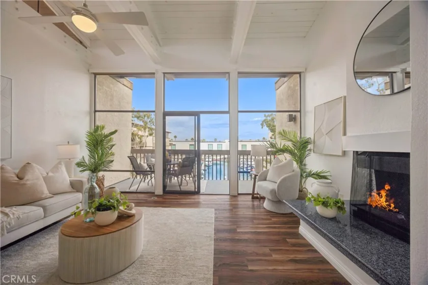 7303 N Marina Pacifica Drive photo 23