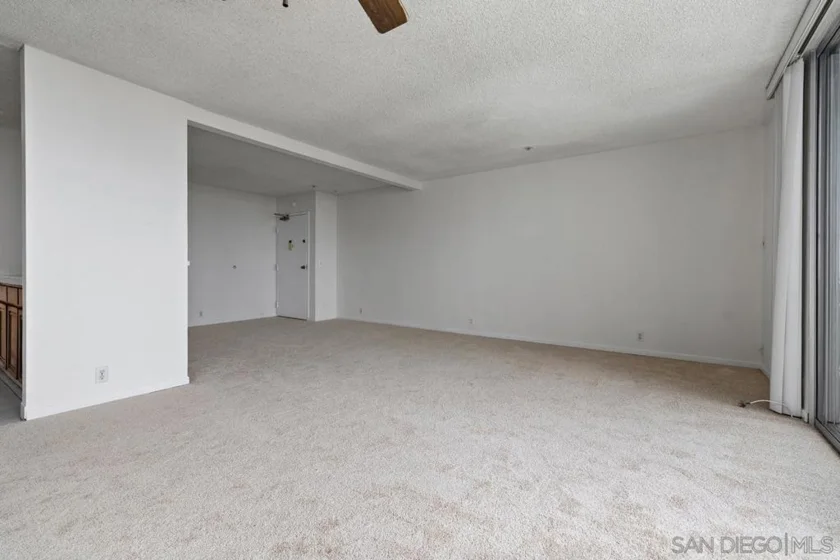 727 Sapphire Street #405 photo 4